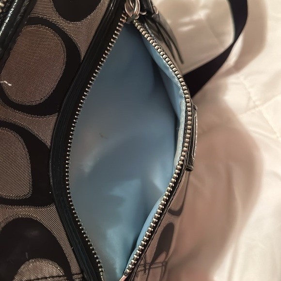 COACH F28918 Crossbody in Used Condition. See stains in Photos. - Picture 11 of 12